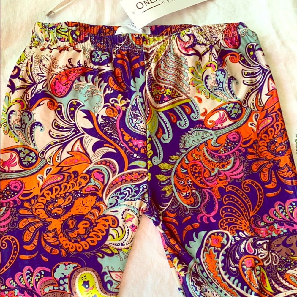 LAST CHANCE Paisley print online legging store leggings